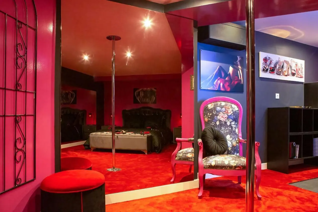 Suite Miroirs Love Hotel Toulouse 0*,