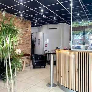 2* Hotel De Bordeaux